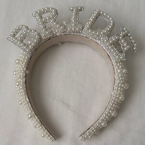 Pearl Embellished Bride Headband